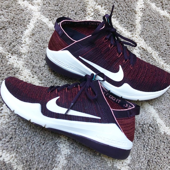 Nike Shoes - Nike Zoom fearless flyknit